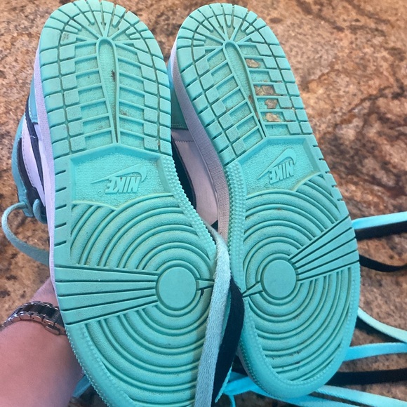 Boys Air Jordan sneakers - Picture 5 of 6